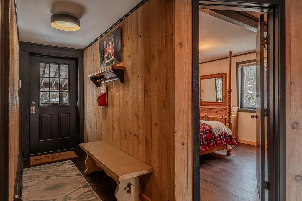 24 Sugarbush Drive Winhall VT 05340