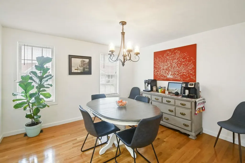 5 Ivy Lane Nashua NH 03063