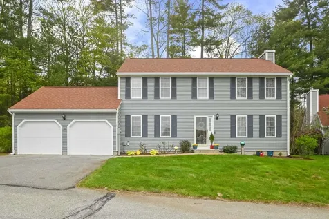 5 Ivy Lane Nashua NH 03063