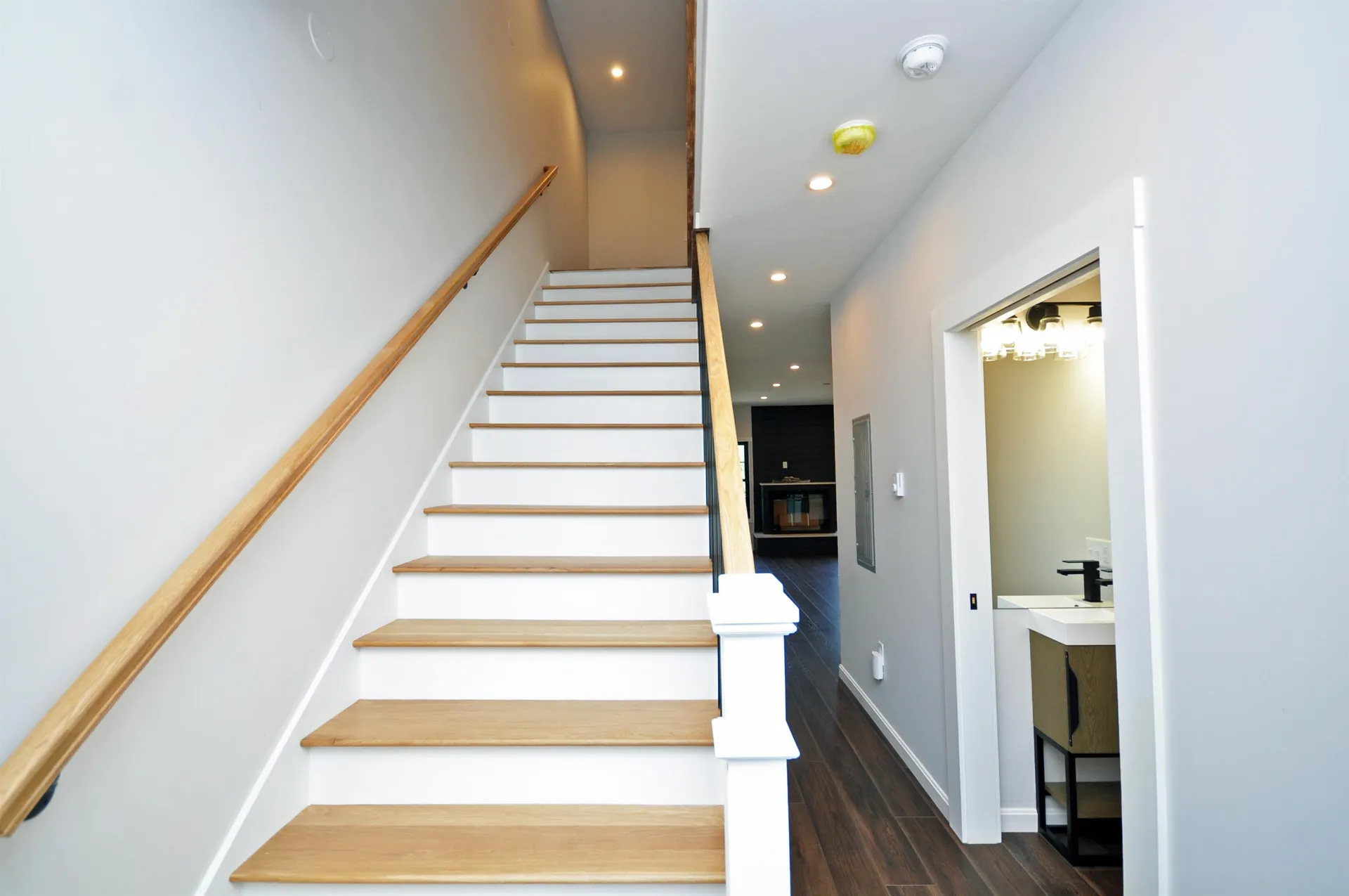 40 B Beech Street Bristol NH 03222