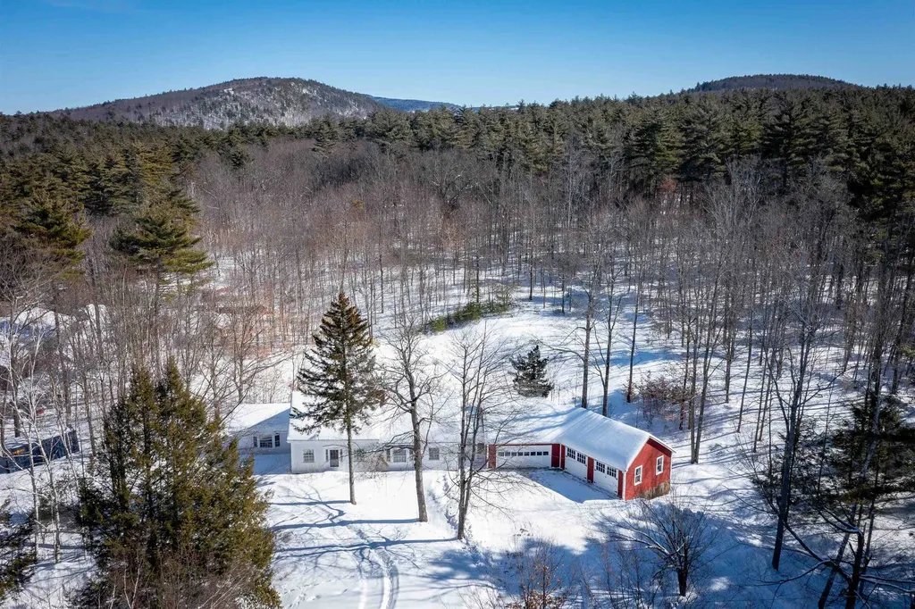 47 Stagecoach Road Alton NH 03809