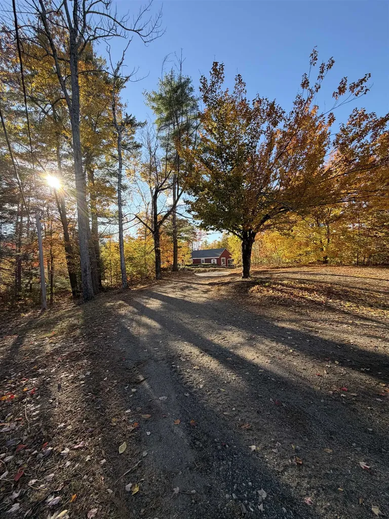 47 Stagecoach Road Alton NH 03809