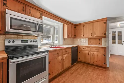 47 Stagecoach Road Alton NH 03809