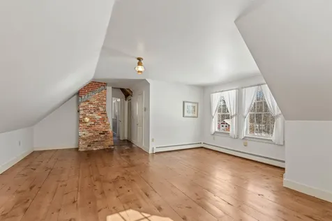 47 Stagecoach Road Alton NH 03809