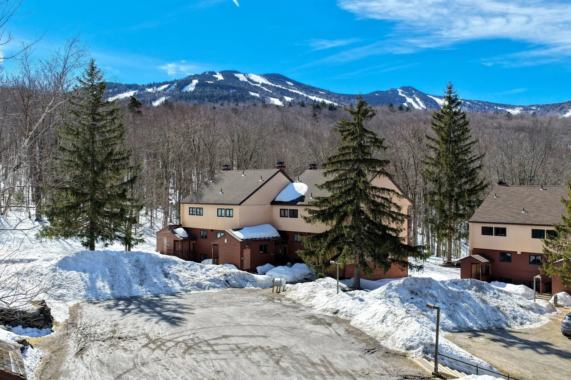 768 East Mountain Road Killington VT 05751