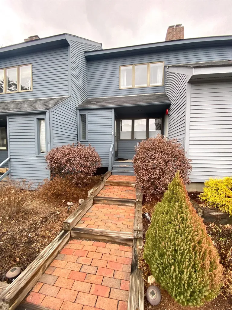 15 College Hill Hanover NH 03755