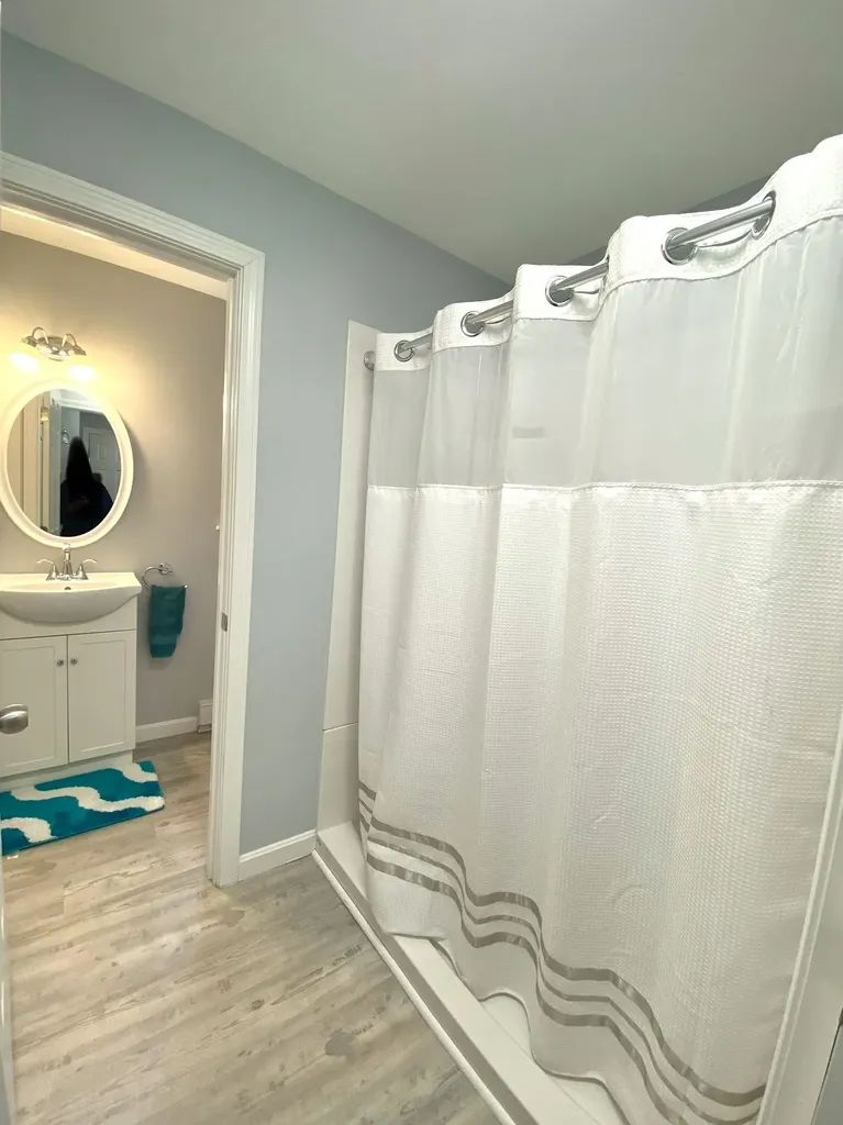 15 College Hill Hanover NH 03755