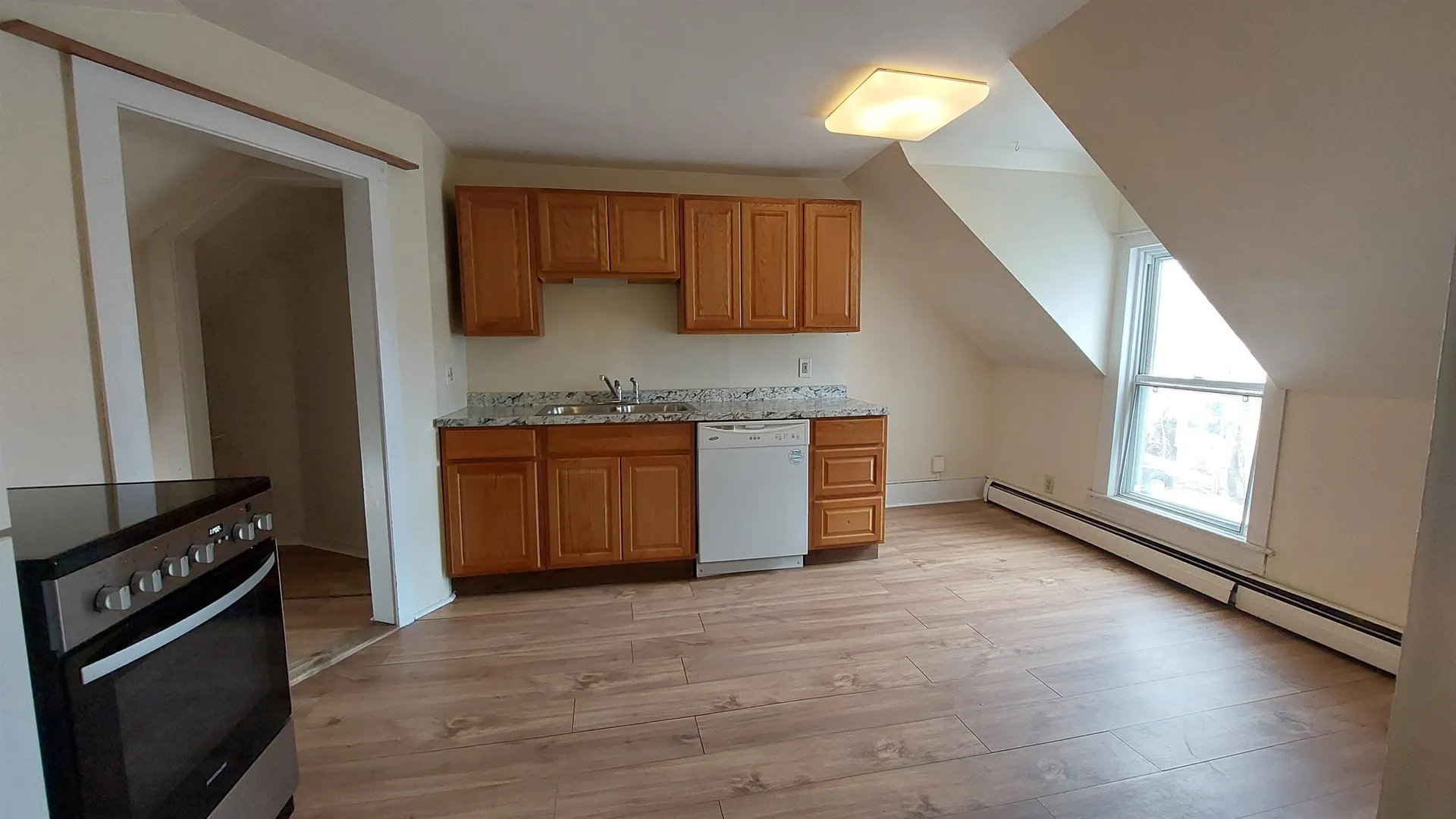 32 S. Main Street Chester VT 05143