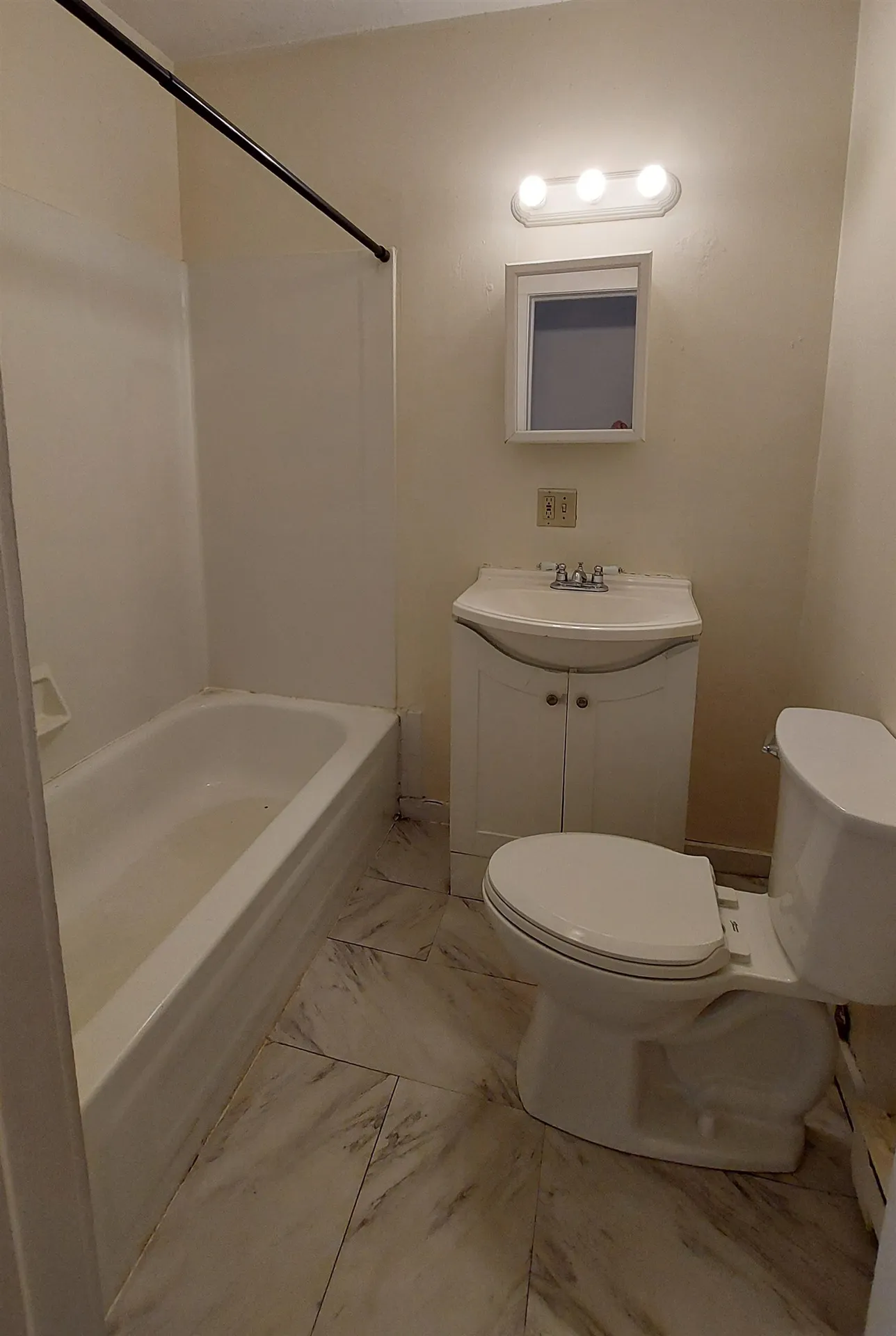 32 S. Main Street Chester VT 05143