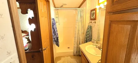 32 Pine Street Hinsdale NH 04451