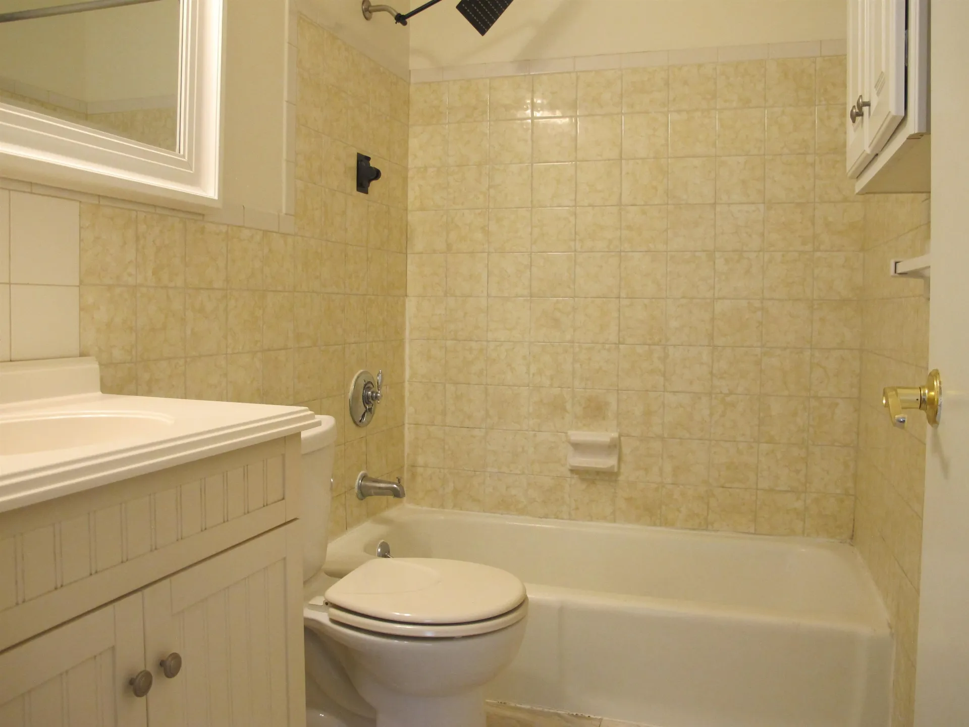 377 Huse Road Manchester NH 03103