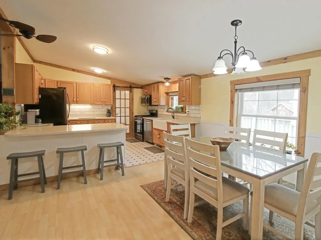 425 Taylor Street Milton VT 05468