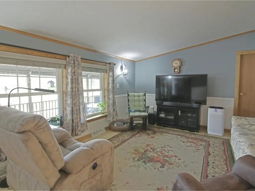 425 Taylor Street Milton VT 05468