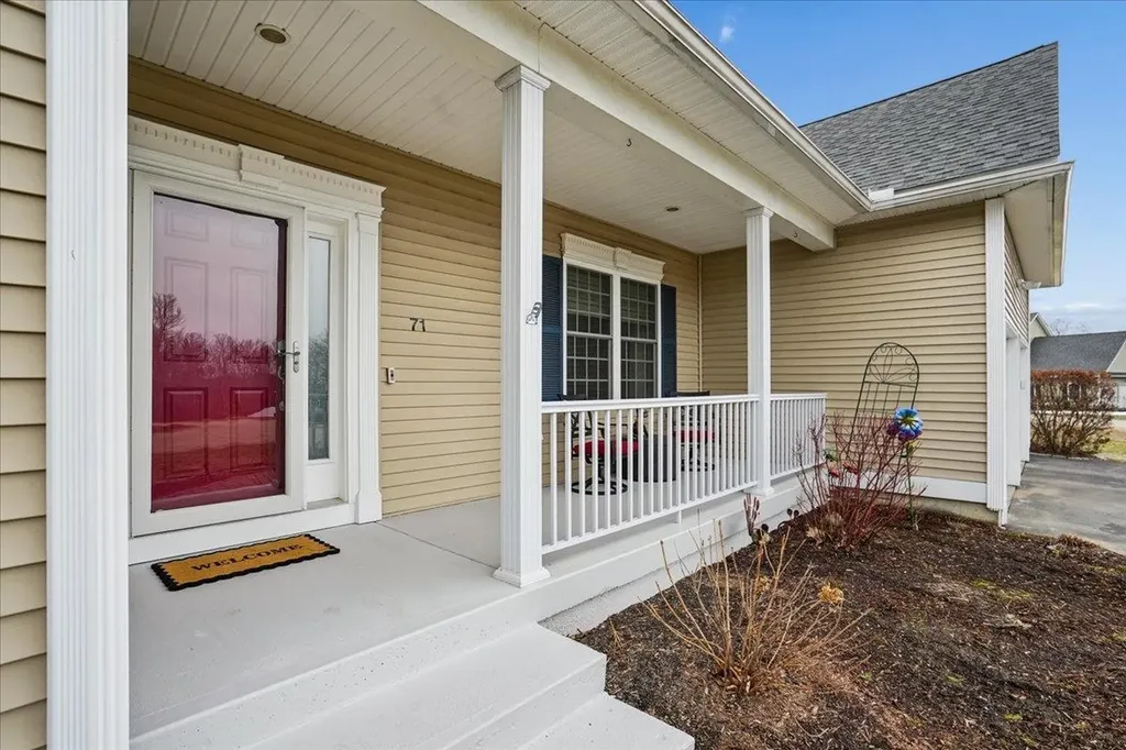 71 Overlook Drive Dunbarton NH 03046