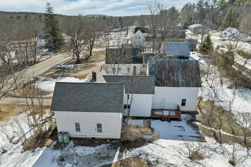 336 Main Street Wakefield NH 03887