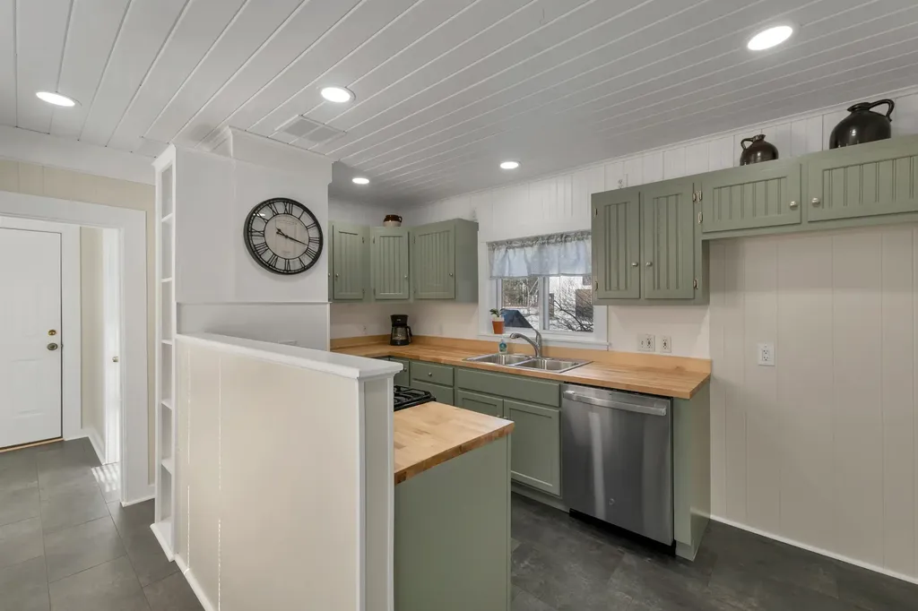 336 Main Street Wakefield NH 03887