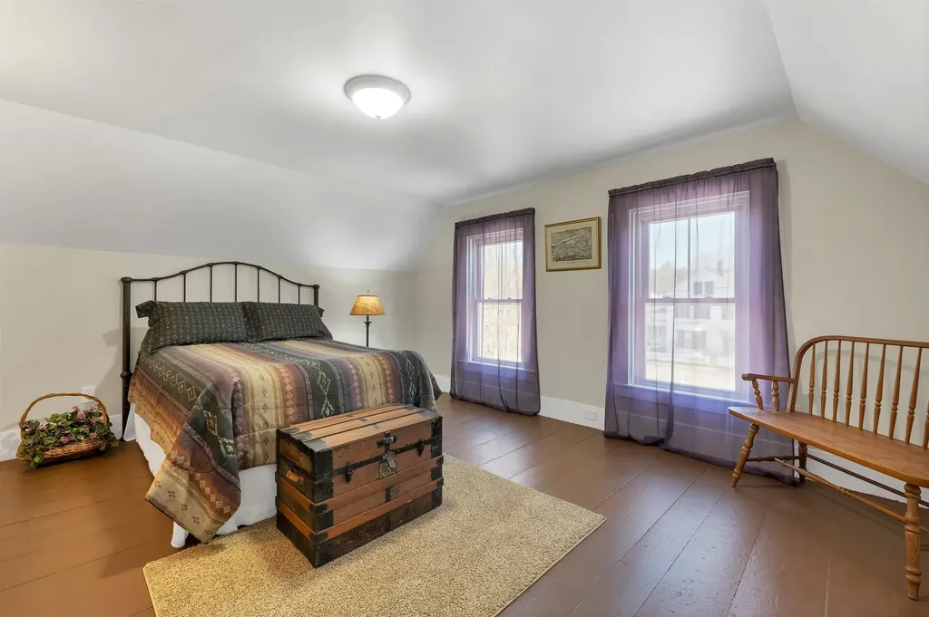 336 Main Street Wakefield NH 03887