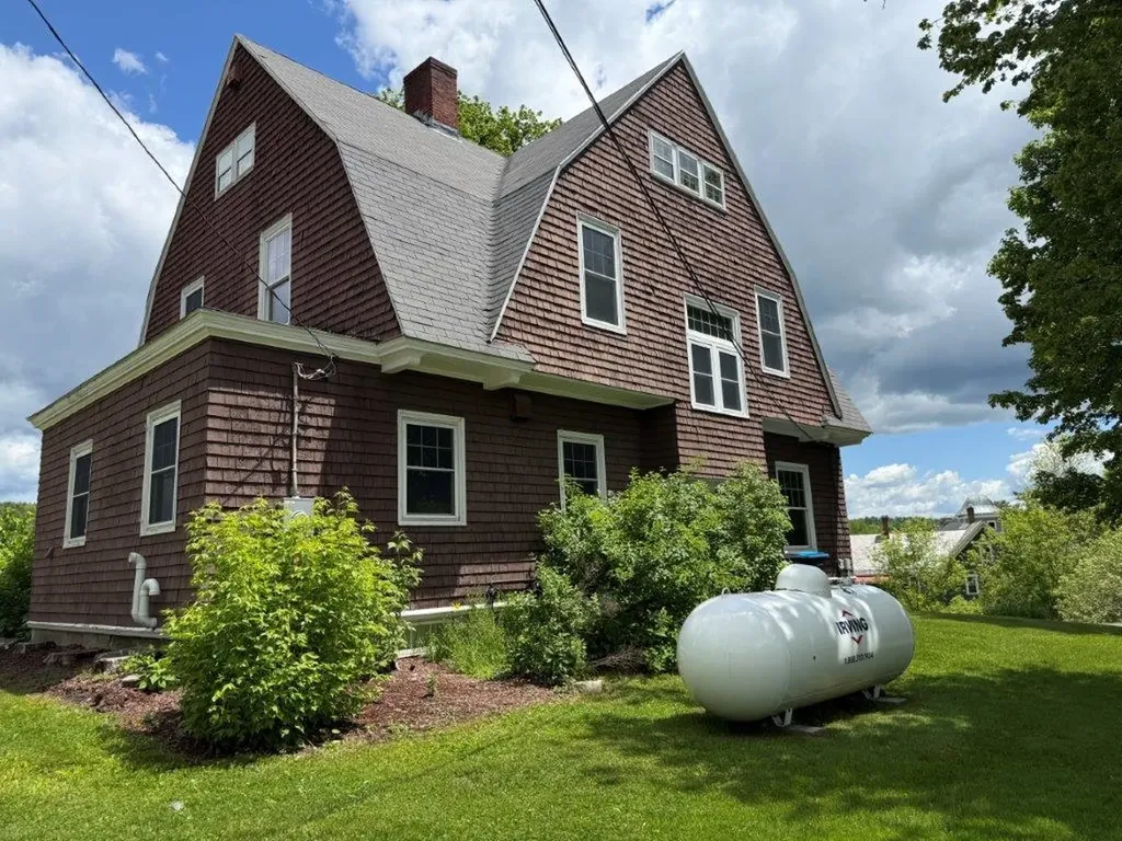 278 Us Route 4 Enfield NH 03748