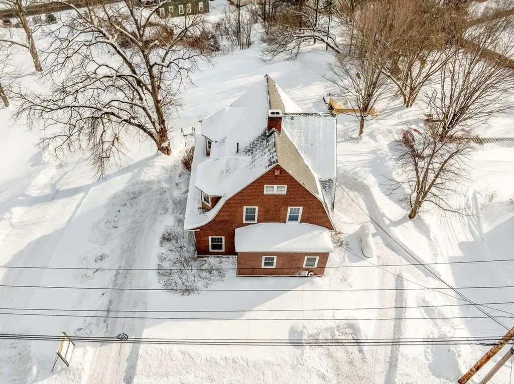 278 Us Route 4 Enfield NH 03748