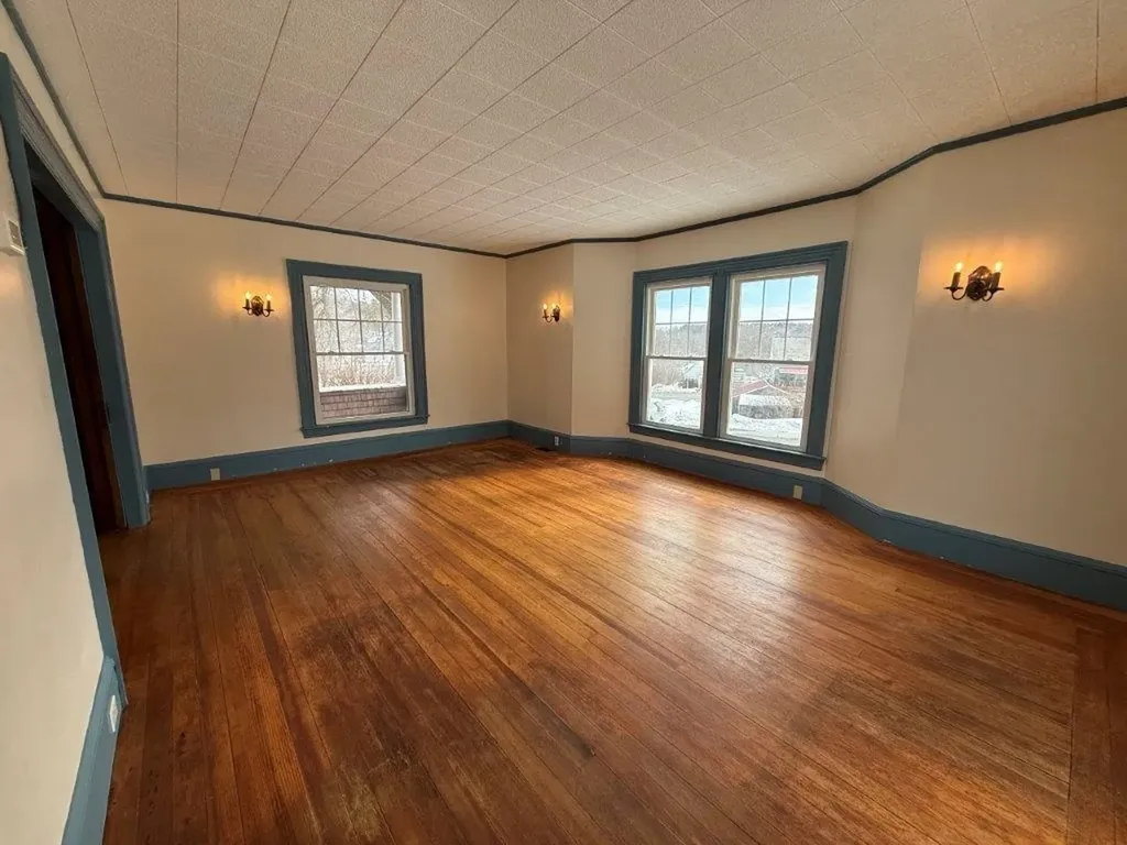 278 Us Route 4 Enfield NH 03748