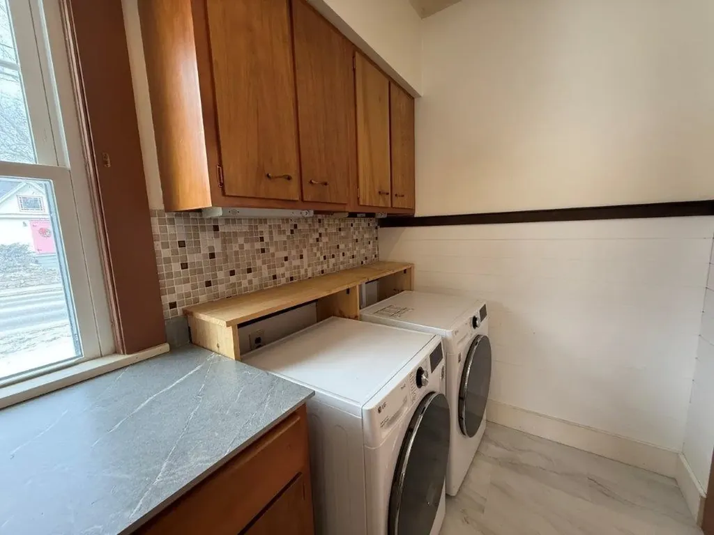 278 Us Route 4 Enfield NH 03748