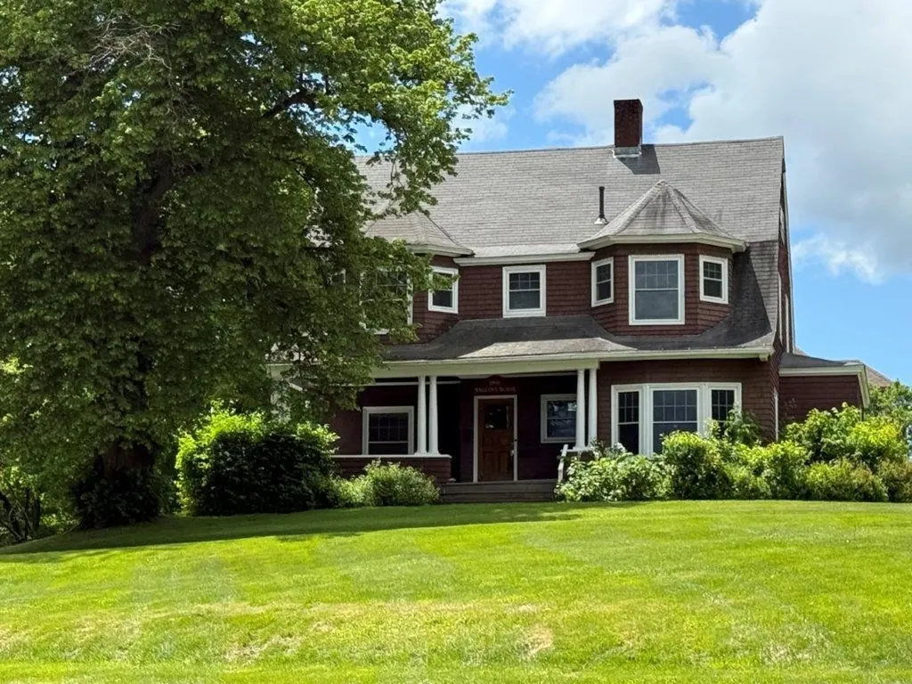 278 Us Route 4 Enfield NH 03748
