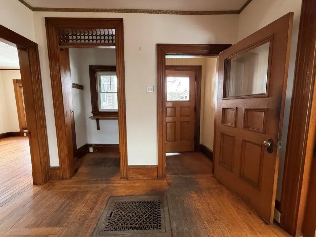 278 Us Route 4 Enfield NH 03748