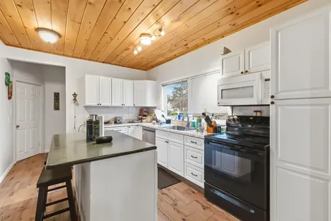 67 Park Street Northfield NH 03276
