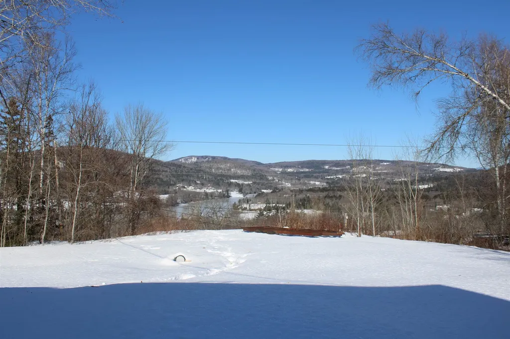 1579 Monroe Road Littleton NH 03561