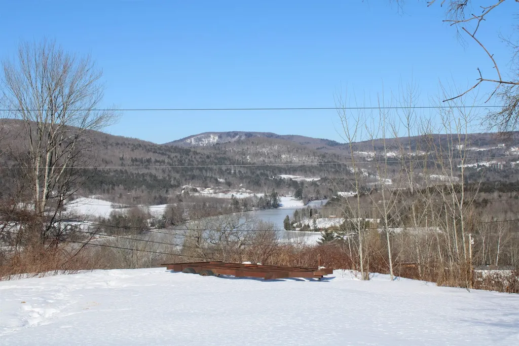 1579 Monroe Road Littleton NH 03561