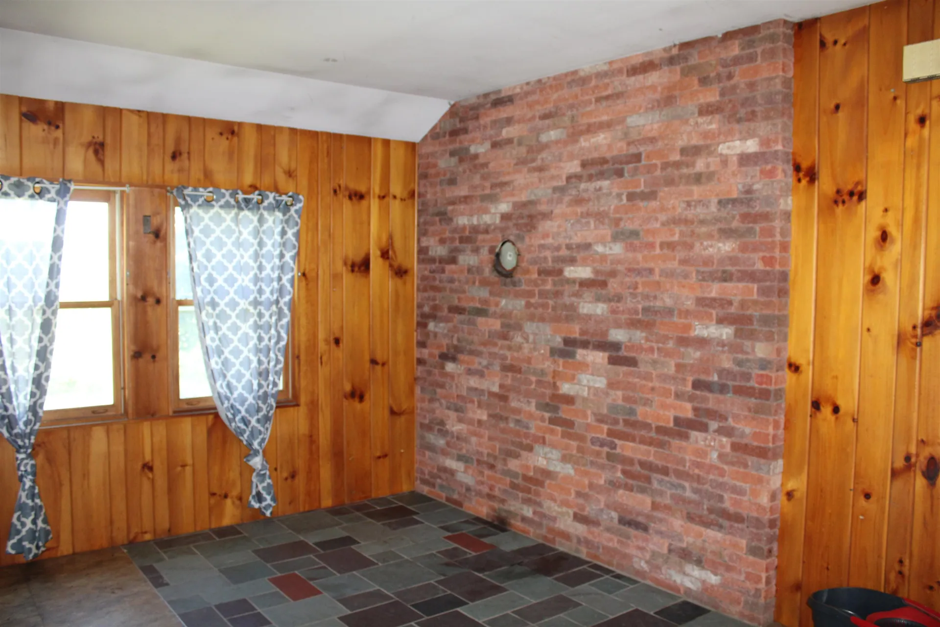 1579 Monroe Road Littleton NH 03561