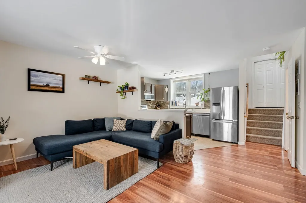 440 Oak Circle Colchester VT 05446