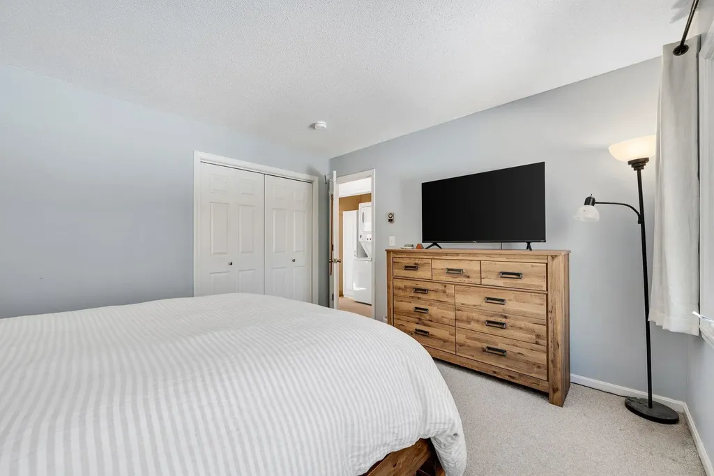 440 Oak Circle Colchester VT 05446