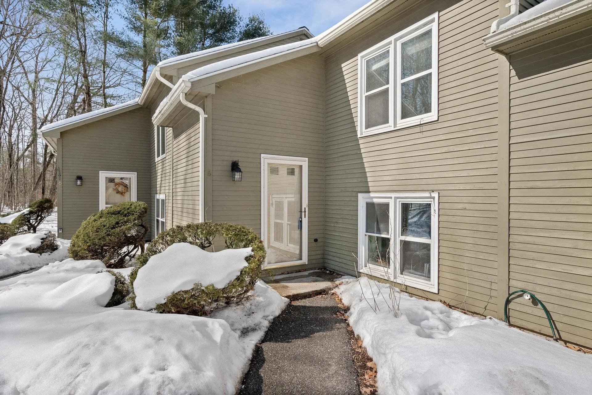 440 Oak Circle Colchester VT 05446