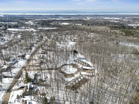 440 Oak Circle Colchester VT 05446