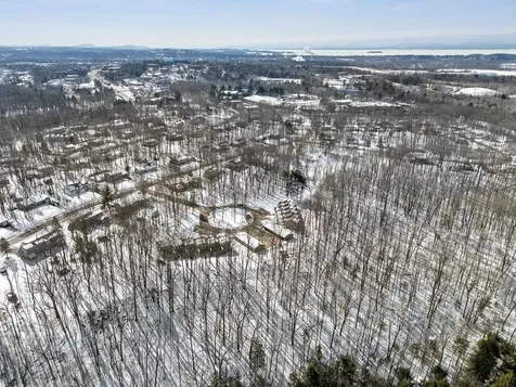 440 Oak Circle Colchester VT 05446