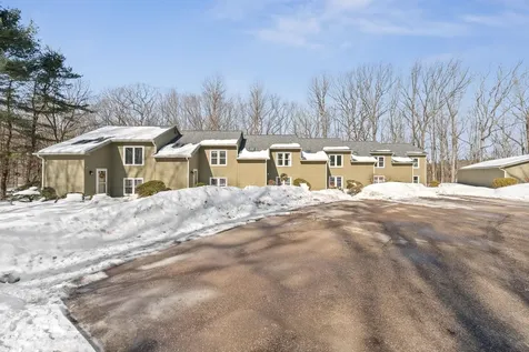 440 Oak Circle Colchester VT 05446