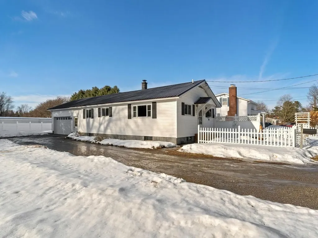 9 South Street Lane Essex Junction VT 05452
