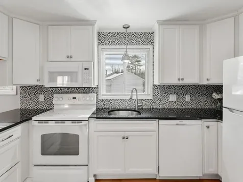 9 South Street Lane Essex Junction VT 05452