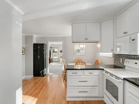 9 South Street Lane Essex Junction VT 05452