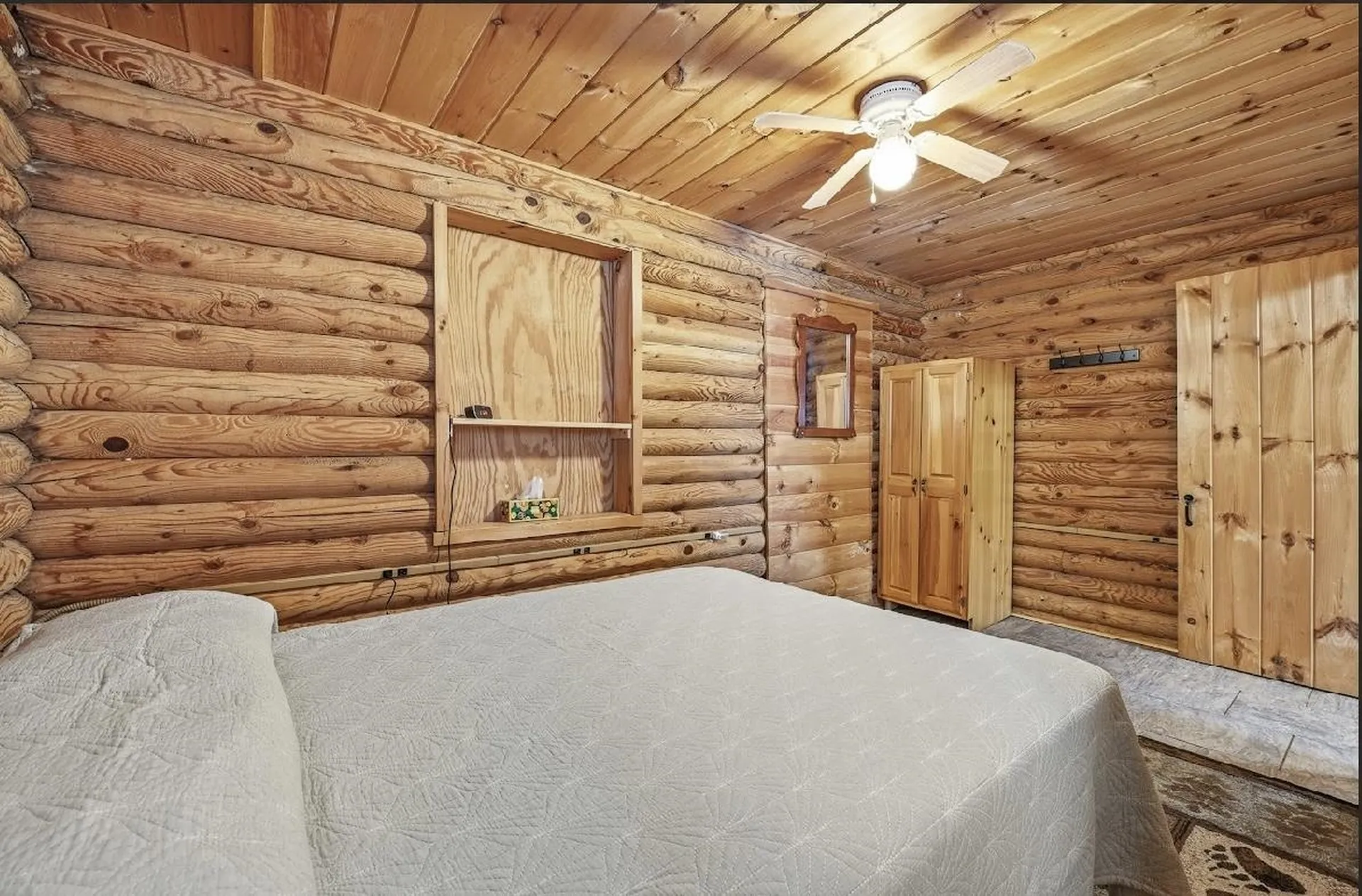 2142 Halls Stream Road Pittsburg NH 03592