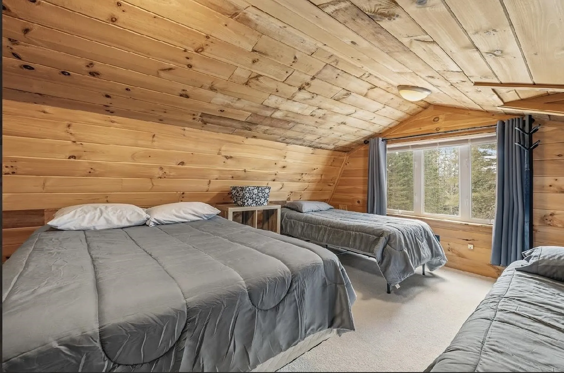 2142 Halls Stream Road Pittsburg NH 03592