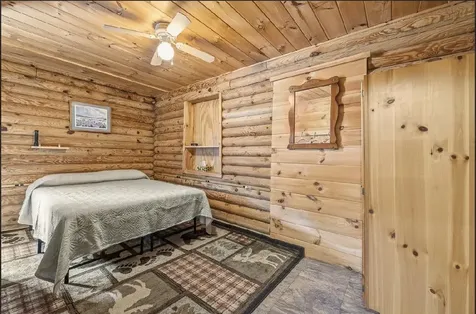 2142 Halls Stream Road Pittsburg NH 03592
