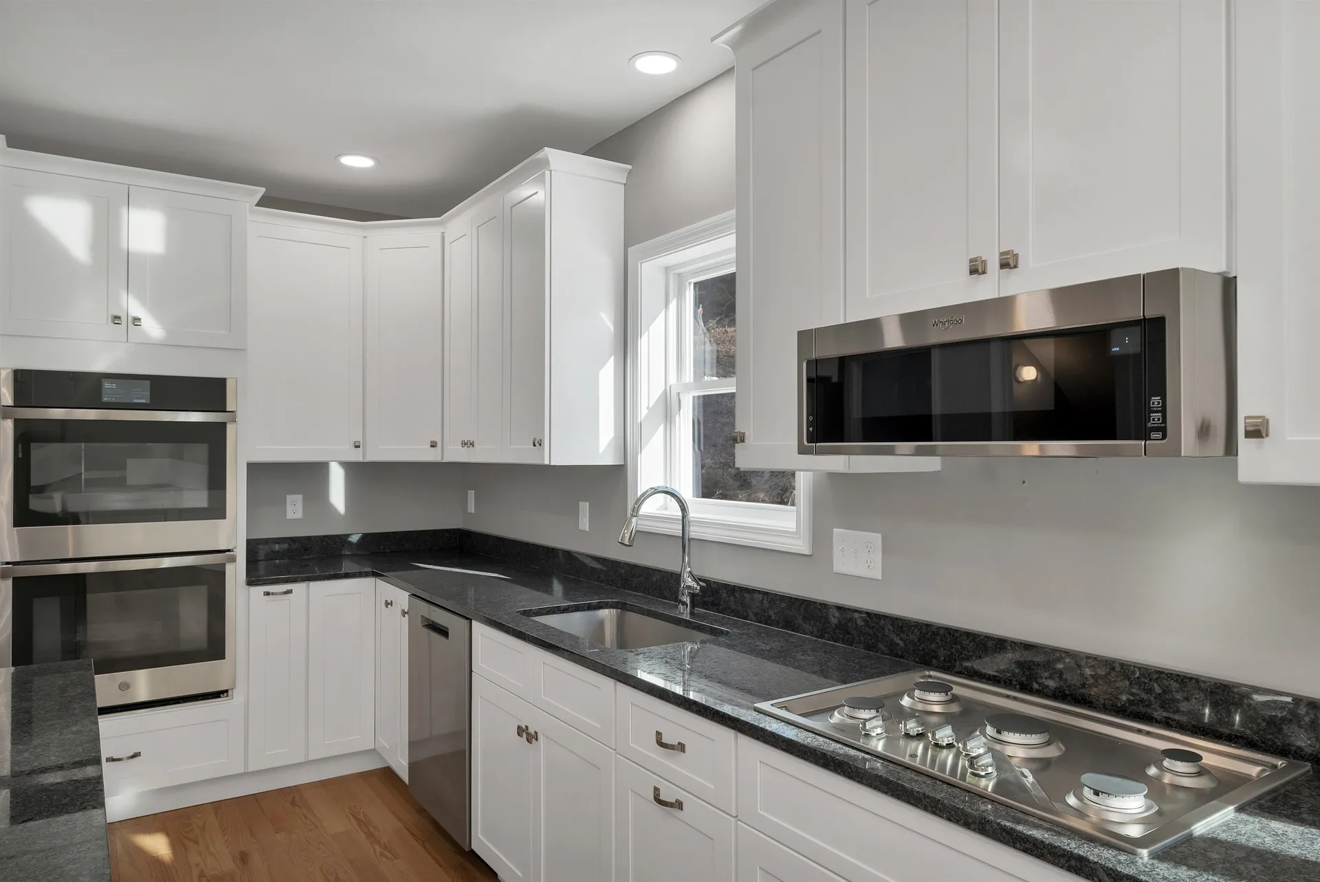 12 Shelburne Lane Concord NH 03301