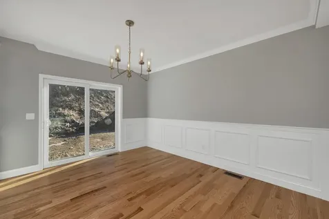 12 Shelburne Lane Concord NH 03301
