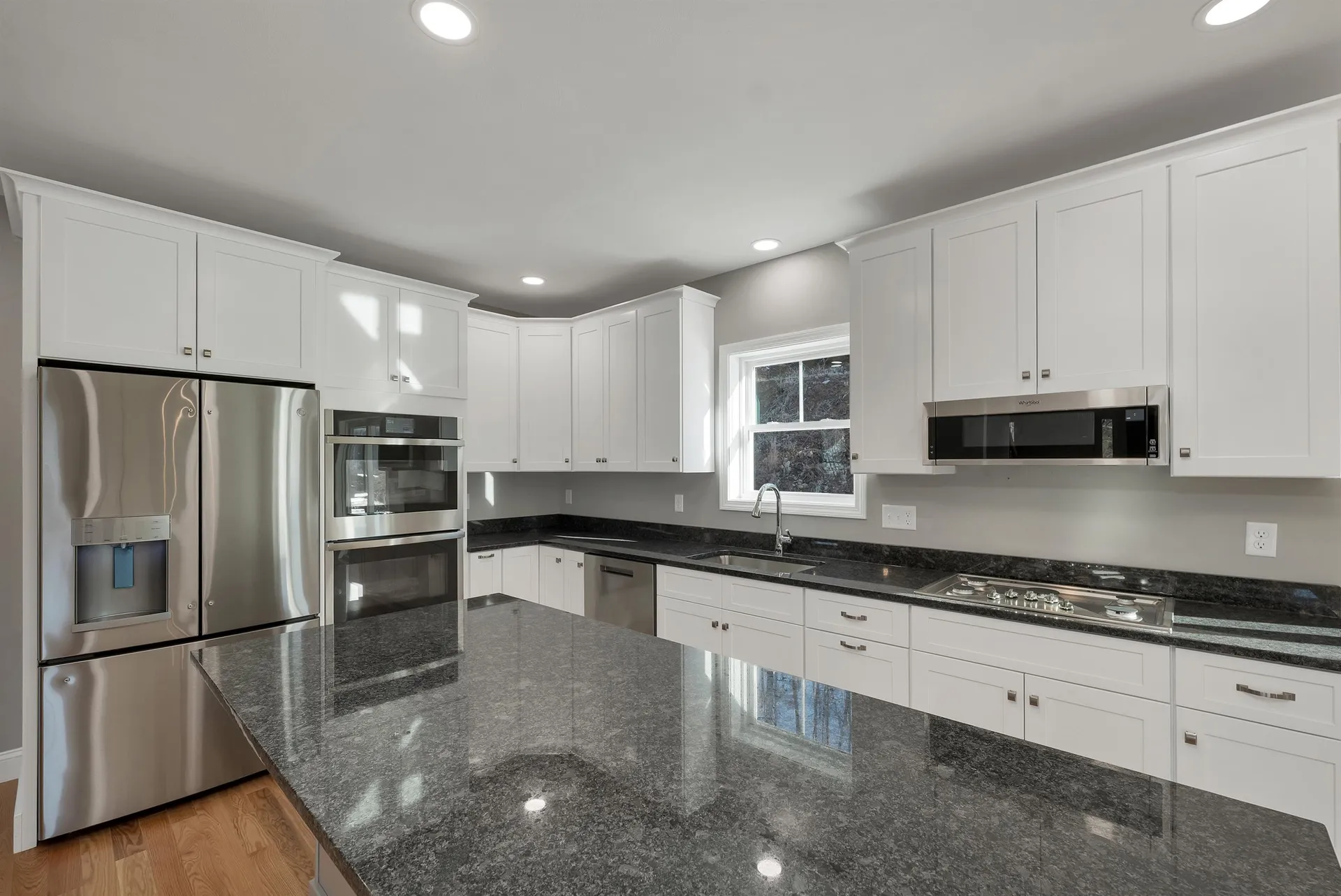 12 Shelburne Lane Concord NH 03301