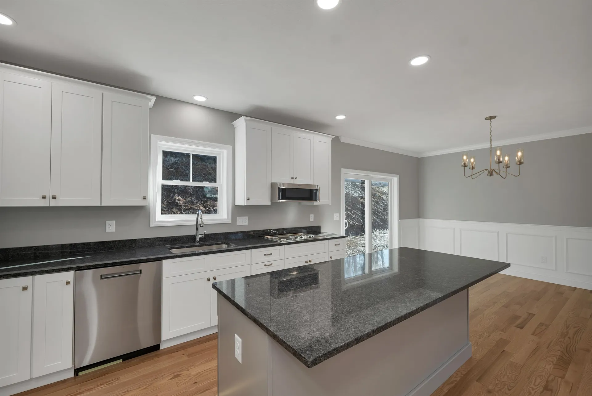 12 Shelburne Lane Concord NH 03301