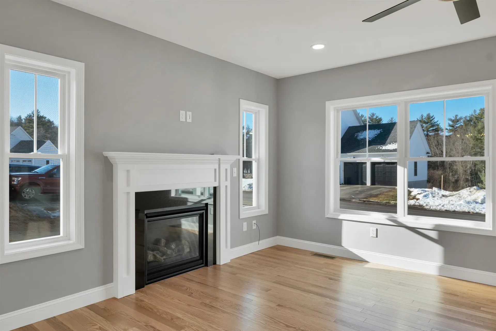 12 Shelburne Lane Concord NH 03301