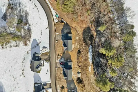 12 Shelburne Lane Concord NH 03301