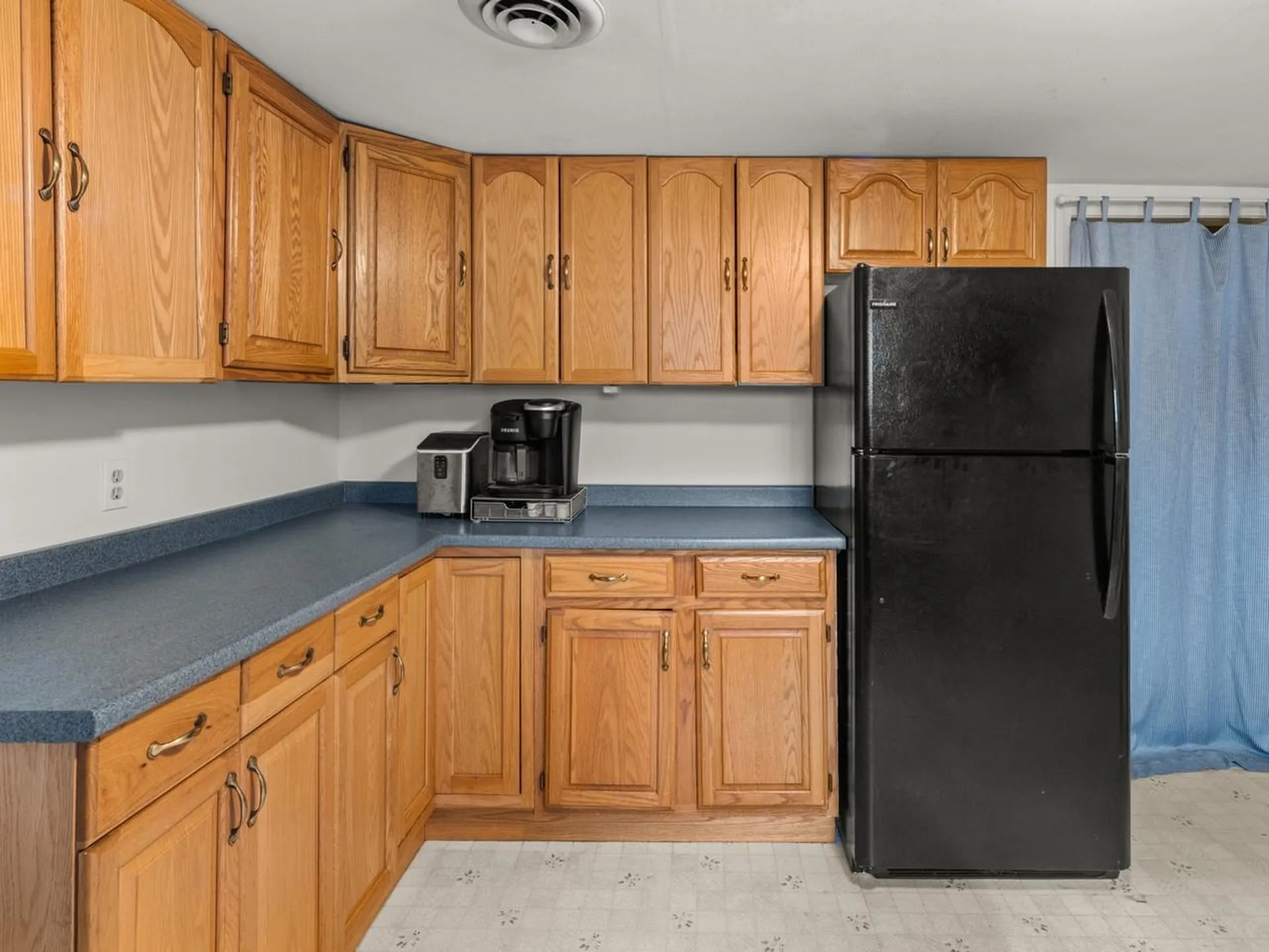 37 Lois Lane Williston VT 05495